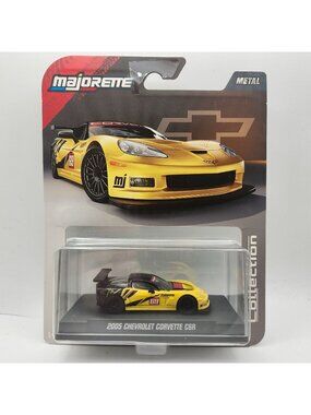Majorette Collection 2005 Chevrolet Corvette C6R Yellow 1:64 With Acrylic Case